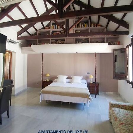 Apartamentos Torre De La Mezquita Кордова Екстер'єр фото