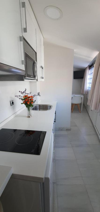 Apartamentos Torre De La Mezquita Кордова Екстер'єр фото